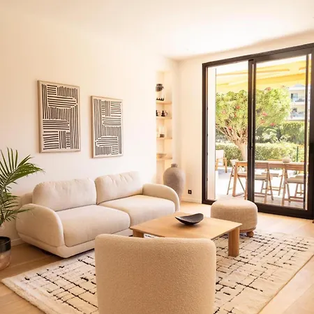 Le Jasy - Croisette Port Canto