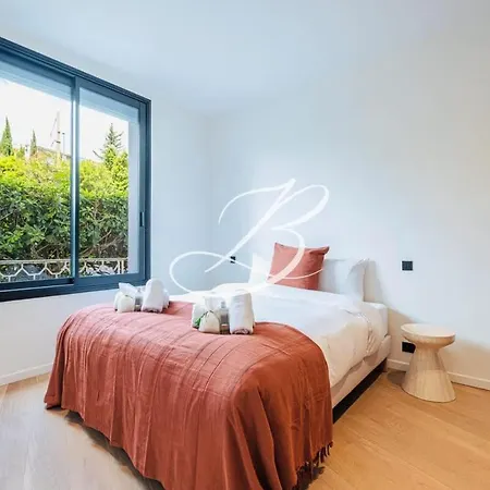 Le Jasy - Croisette Port Canto Apartmán *